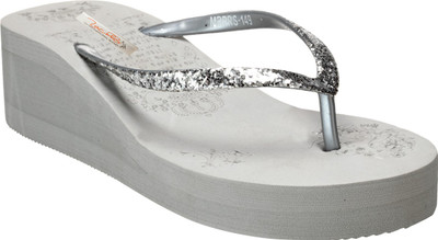 

Zachho Women Grey Wedges