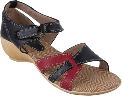 

Style Buy Style Women Black Wedges