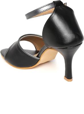 Dressberry Women Black Heels