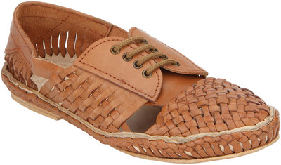 

ESTD. 1977 Men Tan Sandals