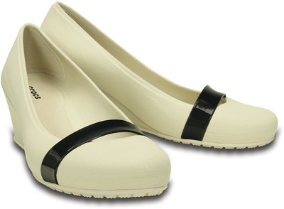 

Crocs Women 202316-16U Wedges