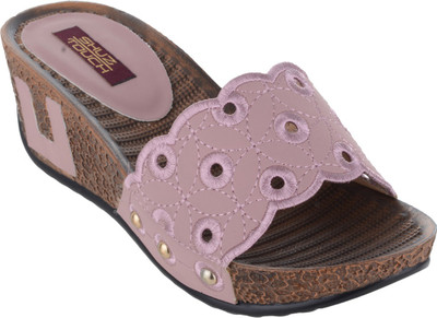 

Shuz Touch Women PINK Wedges