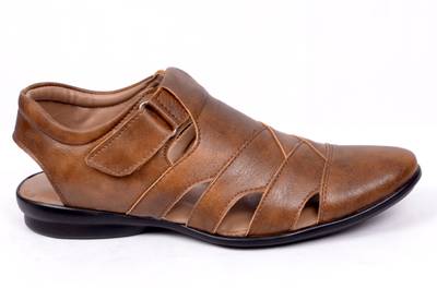 Peponi Men Brown Sandals