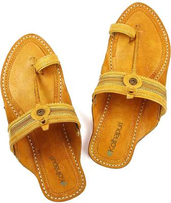 eKolhapuri Men Yellow Sandals
