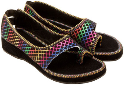 Handicraft Women Flats(Multicolor , 41 Euro)