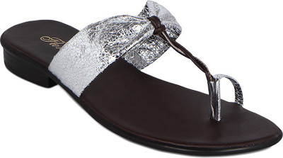 

Flora Women 21, Silver Heels