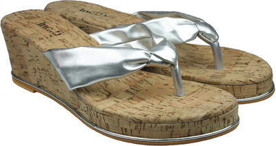 

Inc.5 Women SILVER Wedges