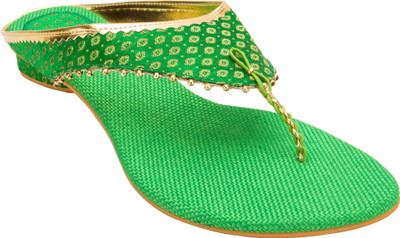 

Footrendz Women Light green; golden Flats