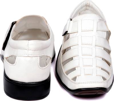 Peponi Men Brown Sandals