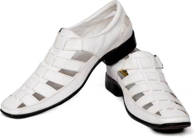 Peponi Men Brown Sandals