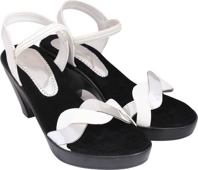 Lily Women Black Heels