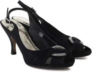 

Clarks Women Black Fabric Heels