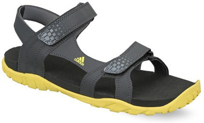 

ADIDAS Men Yellow Sandals
