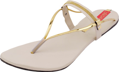 

Footrendz Women Beige Flats