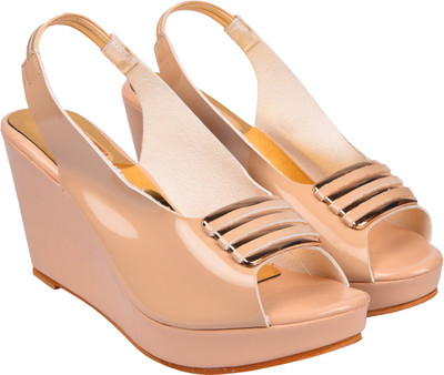 

Jade Women Beige Wedges