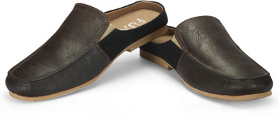 

FUNK Men Brown Clogs