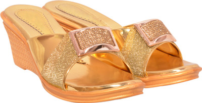 

NAV PAG Women Gold Wedges
