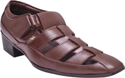 

Bxxy Men Brown Casual