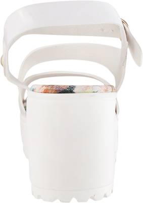 Metro Women 16,White Heels