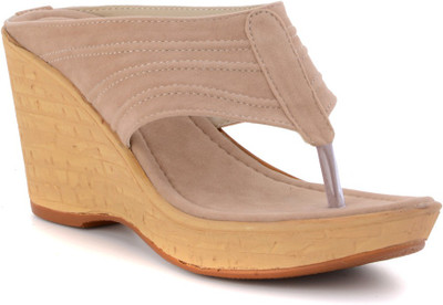 

Bruno Manetti Women Cream Wedges