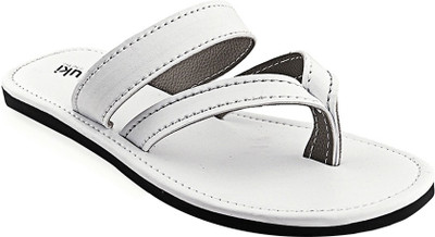 

Paduki Men White Flats