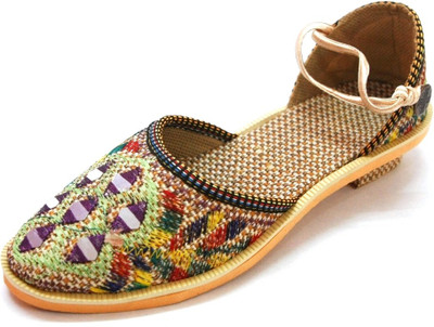 

Hepburnette Women Multicolor Heels