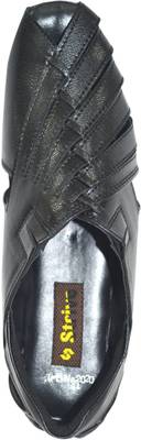 Strive Men Tan Sandals