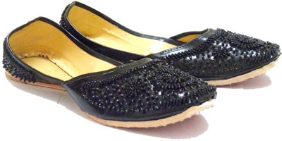 

Indirang Women Black Flats
