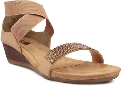 

Shuz Touch Women Beige Wedges