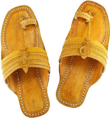 eKolhapuri Men Yellow Sandals