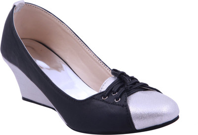 

Adorn Women Black and Silver Wedges