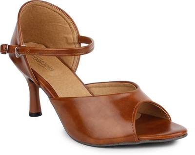 Shoetopia Women White Heels