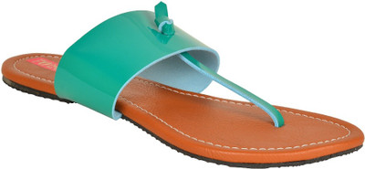 

Footrendz Women Green Flats