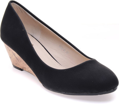 

Flat n Heels Women Black Wedges