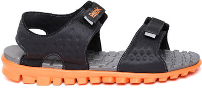 

REEBOK Men Grey Sandals