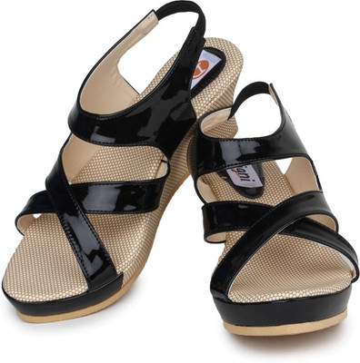 

Digni Women Black Wedges