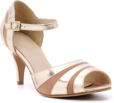 

Bruno Manetti Women Beige Heels