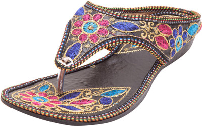

Footrendz Women Pink Wedges