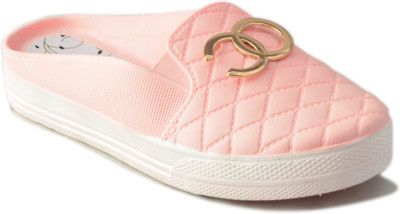 

Myra Women Pink Flats