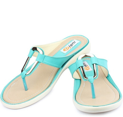

Dignity Women Green Flats