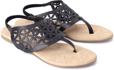 

Inc.5 Women Black Flats