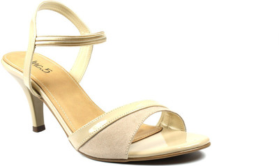 

Inc.5 Women BEIGE Heels