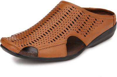 Peponi Men Beige Sandals