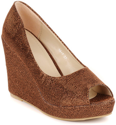 

Flat n Heels Women Brown Wedges