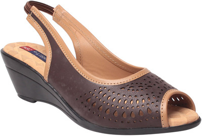 

MSC Women Brown Heels