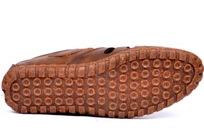 Peponi Men Brown Sandals
