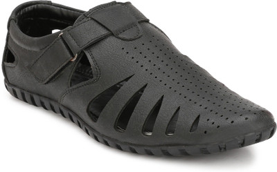

El Paso Men Black Casual