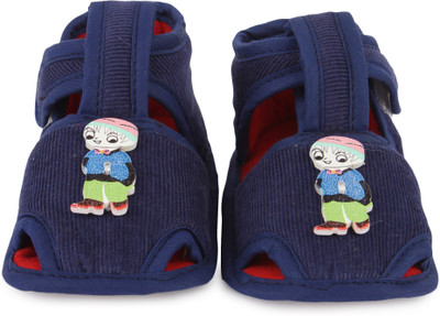 

Instabuyz Boys Sports Sandals(Blue