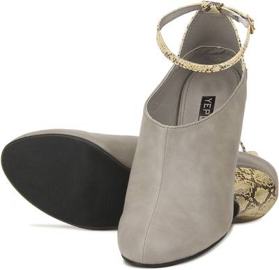 Yepme Women Blue Heels