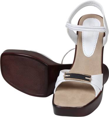 Lily Women Black Heels